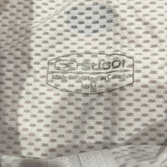 Excellent condition men’s Sugoi tri tank. Fits more like a small. - Picture 2 of 4